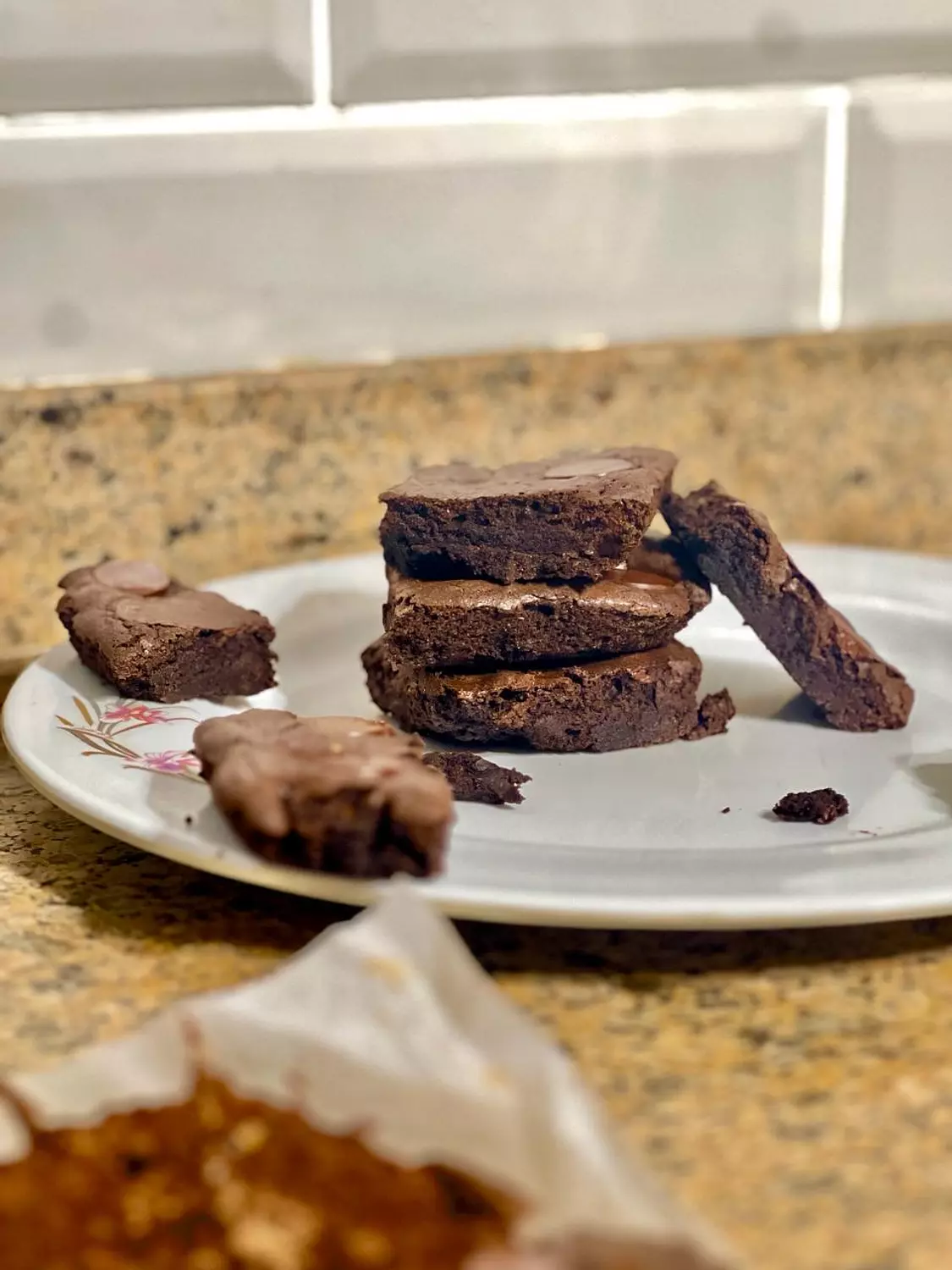 Regular  brownies (box of 6-8 pieces)  image