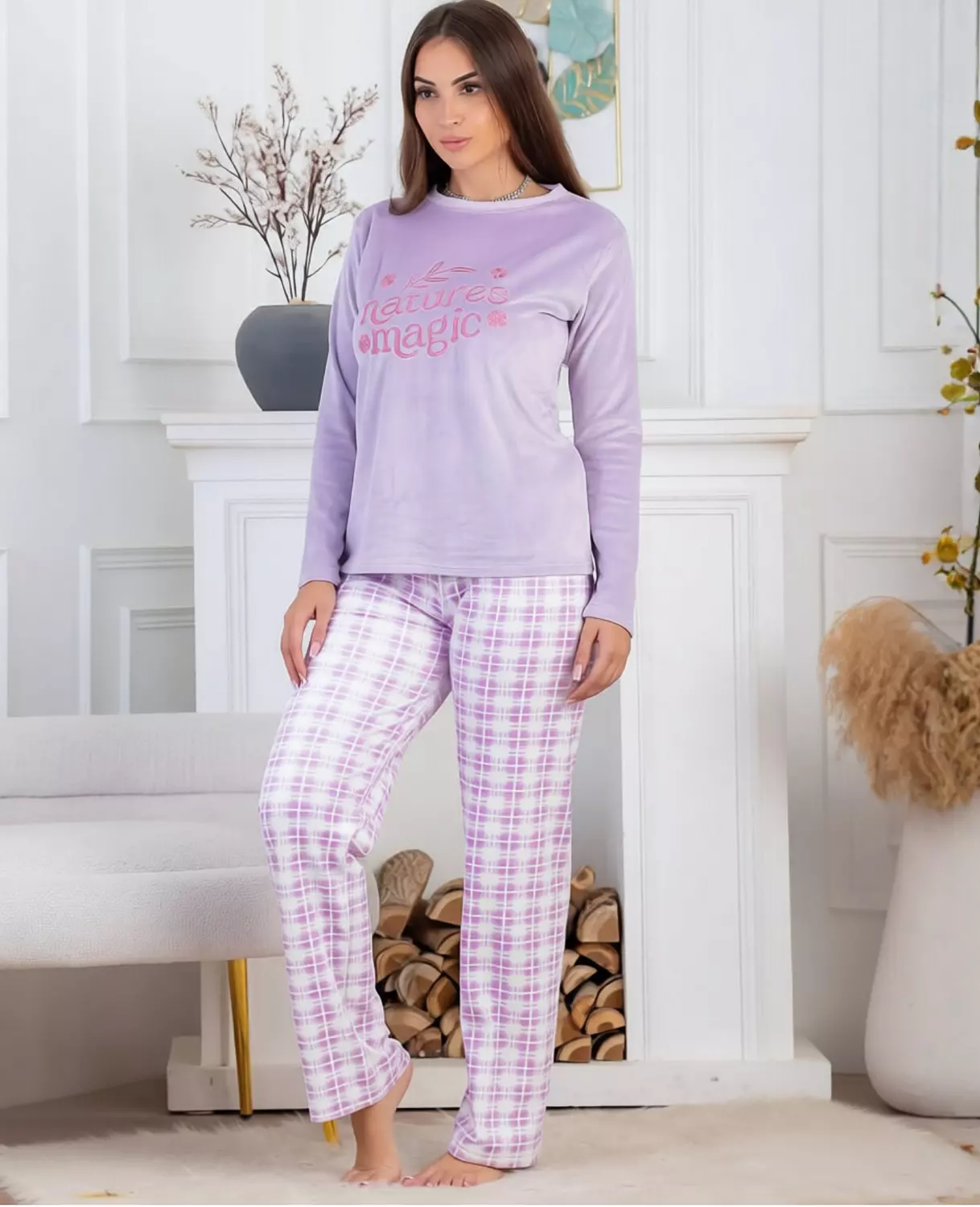 2-Piece Lilac Velvet Lounge Set hover image