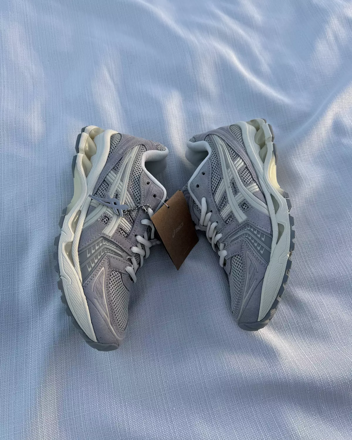 Asics Gel kayano 14 image