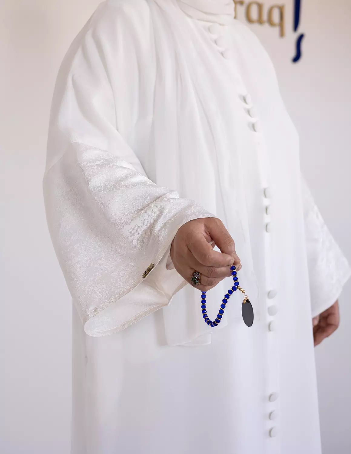 White Abaya with bockets 3