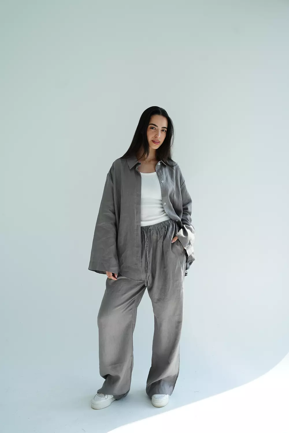 The pure linen set in grey image