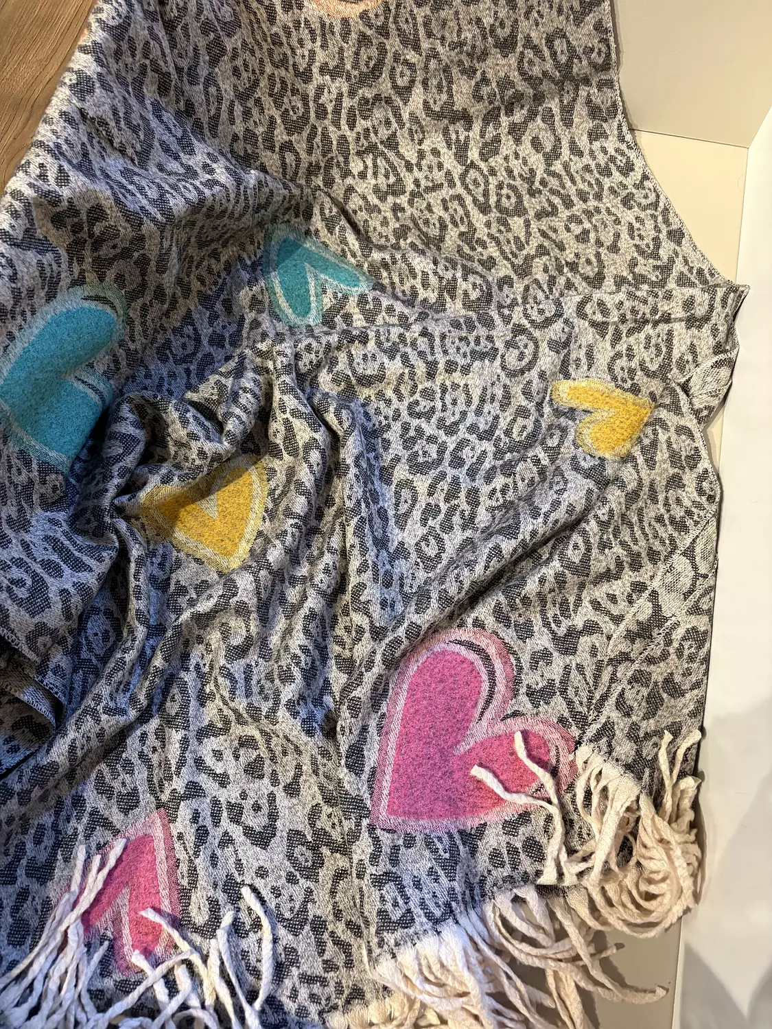 Heart SHAWL 16