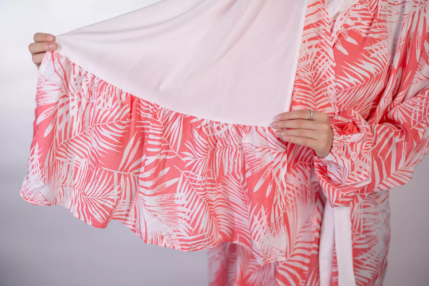 Ruffled Wrap Issdal 9