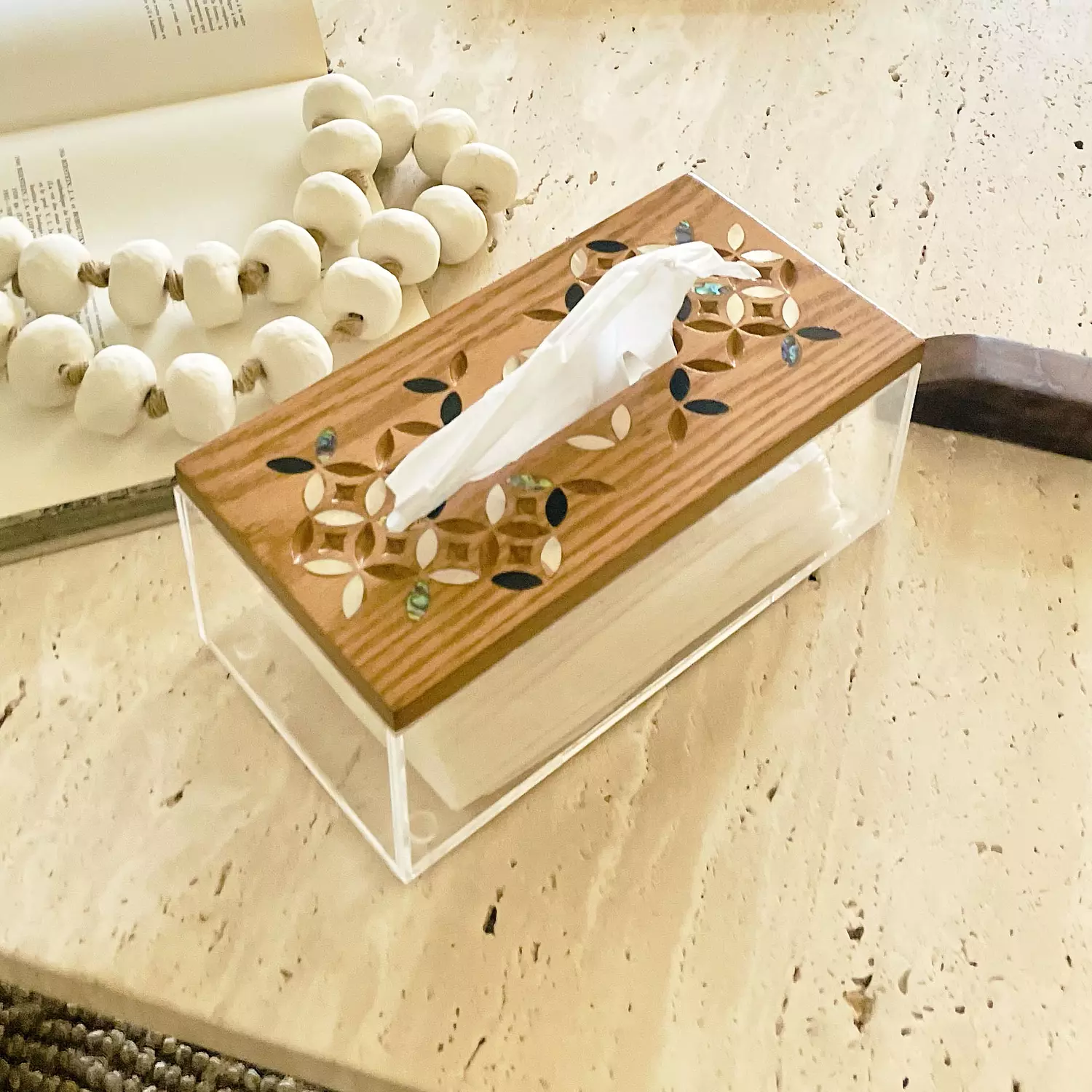Quadra Tissue box 2  hover image