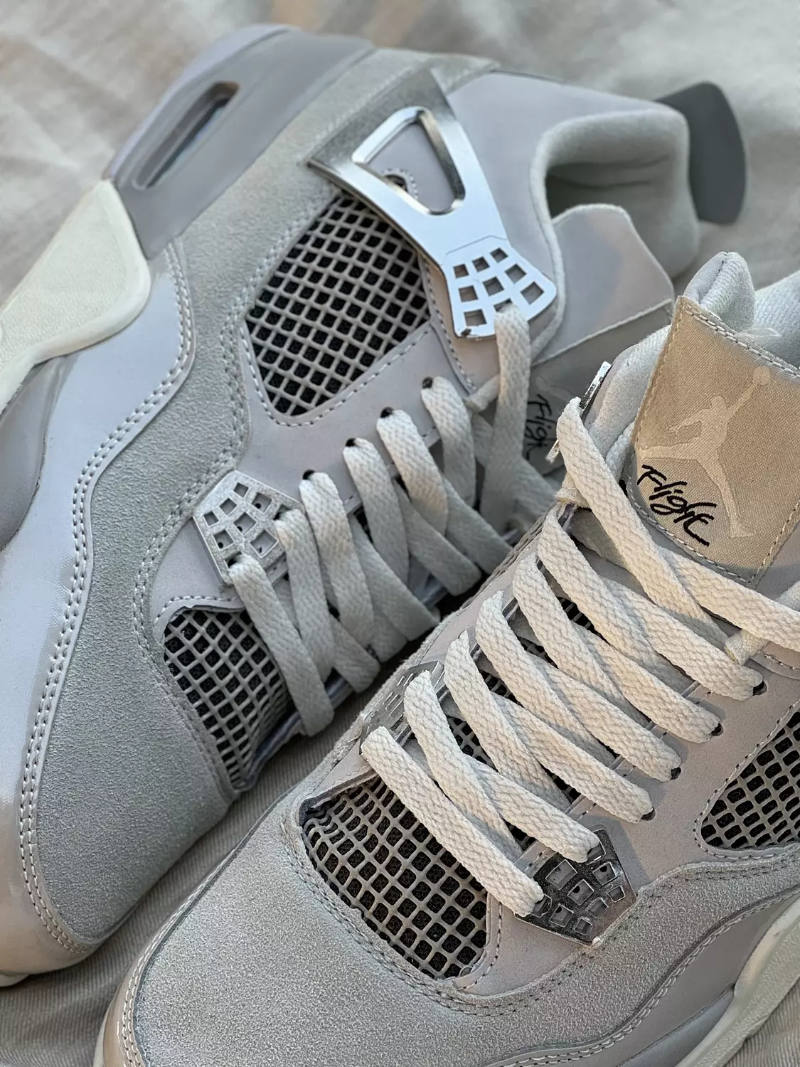 Nike Air jordan 4 Retro frozen Moments 1