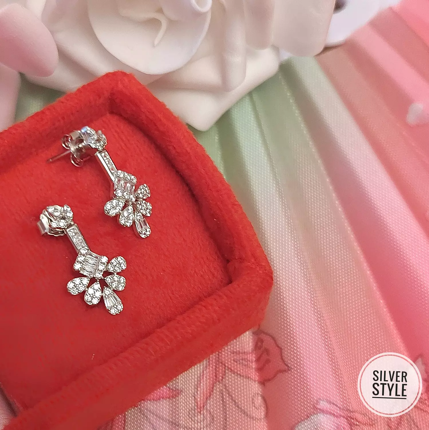 Mesmerizing Zircon Earrings 1
