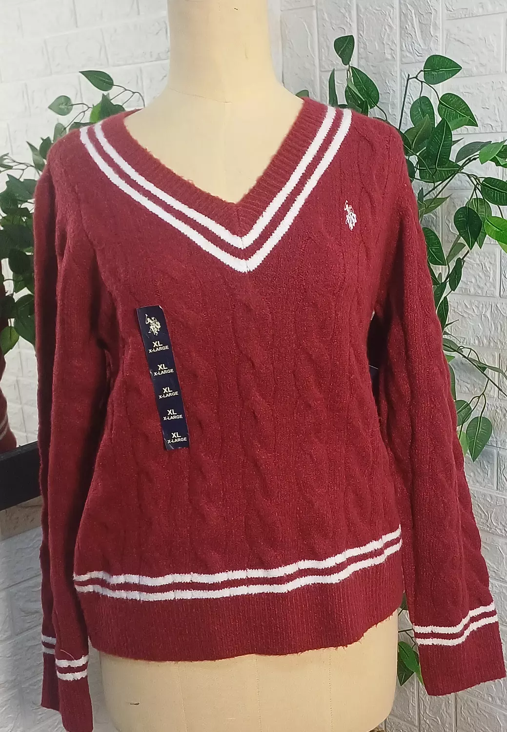 U.S. POLO Burgundy pullover  hover image