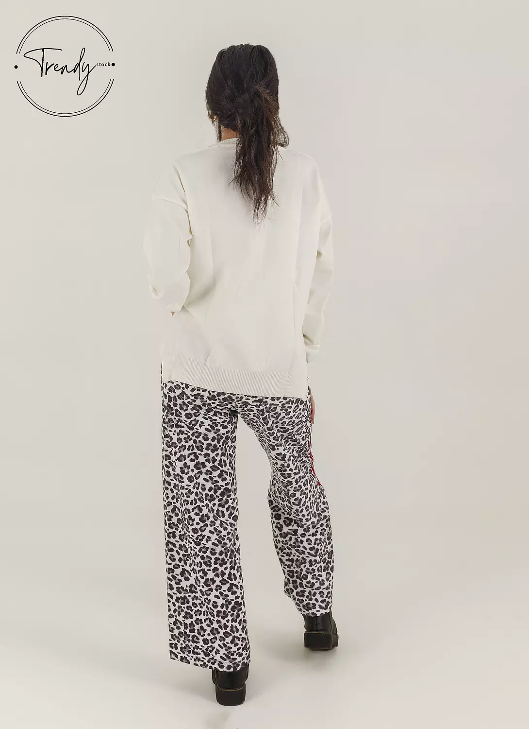 Leopard Print Stripe Detailed Pants 4