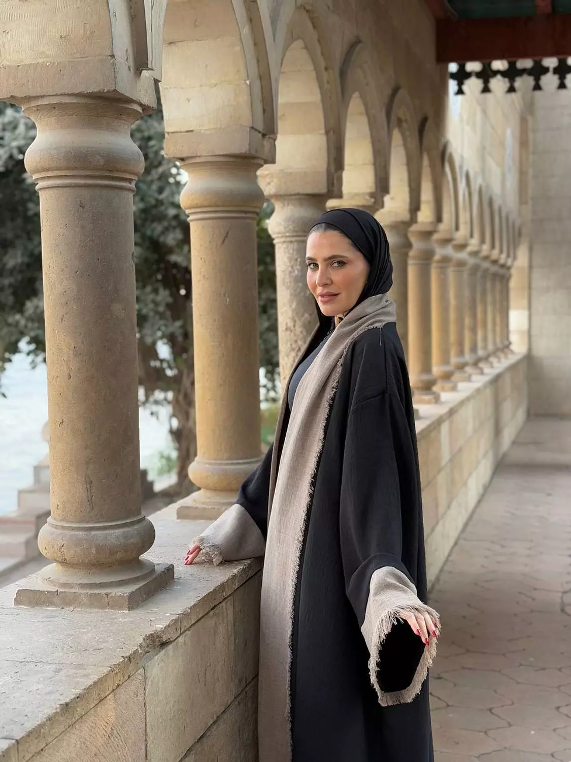 Basic Black Kaftan  2