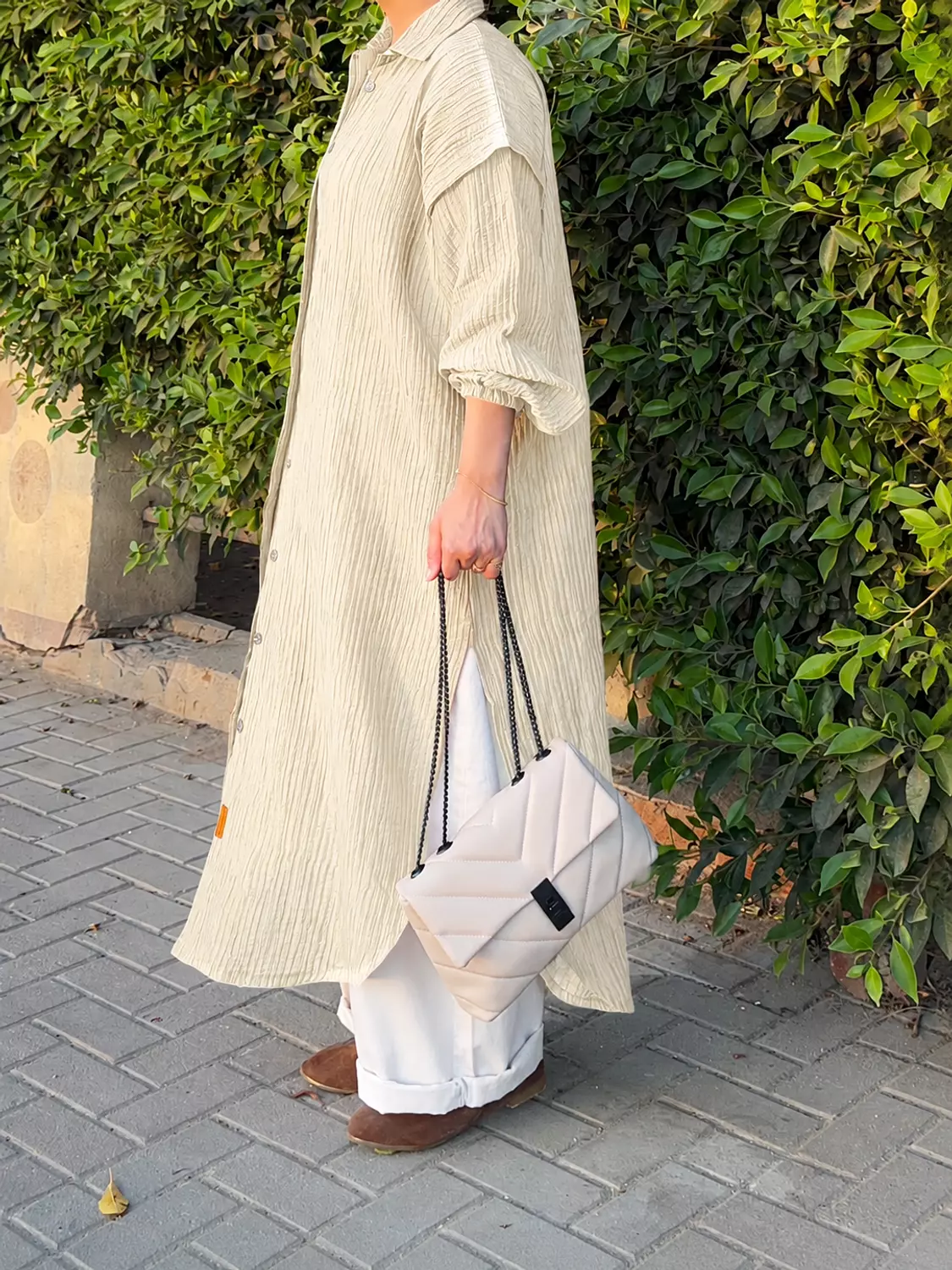 Crinkle Cuffs Shirt Dress in Beige 1