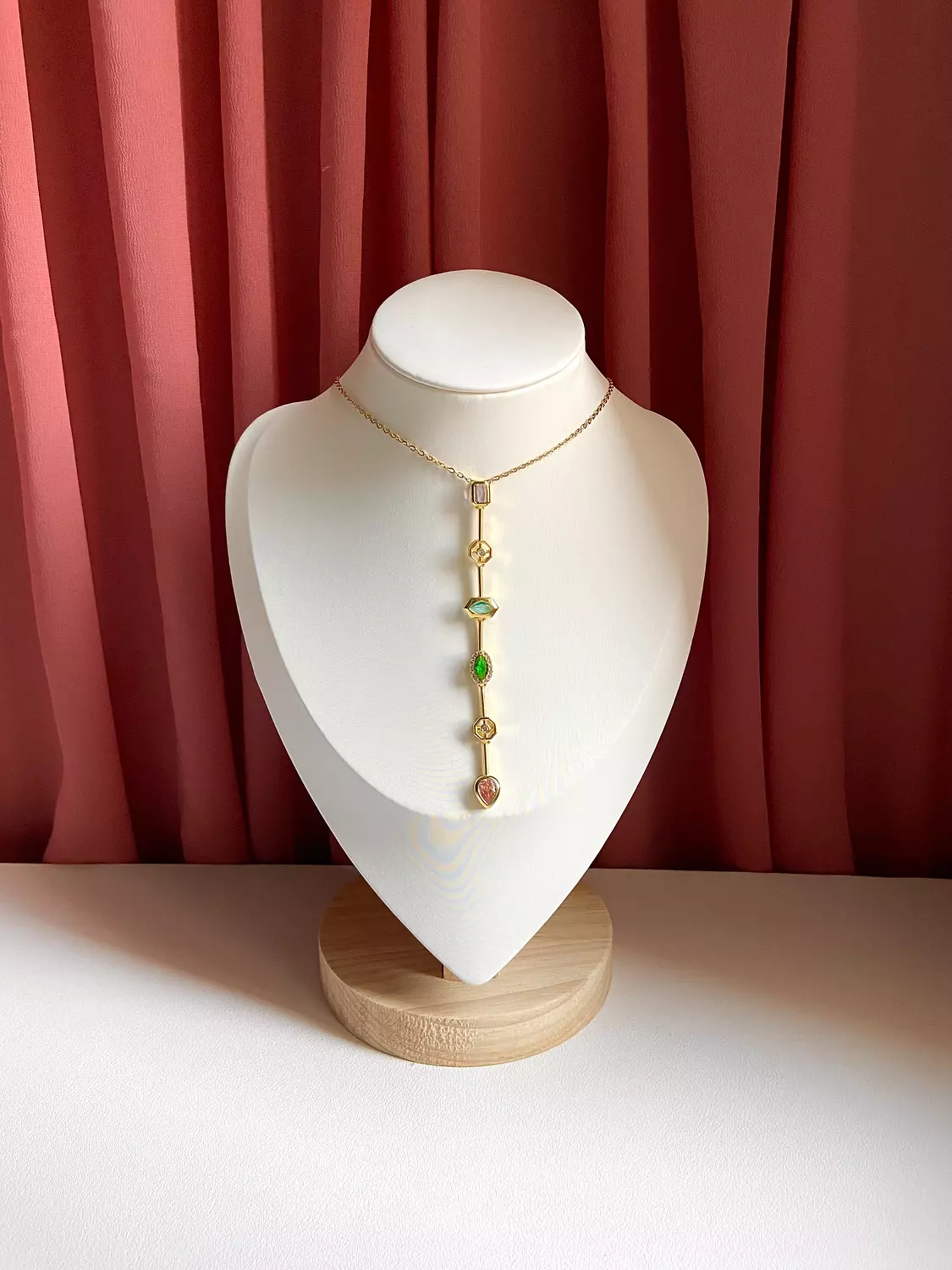 Elegant Gold Chain with Mixed Gemstone Drops 💎✨ 1