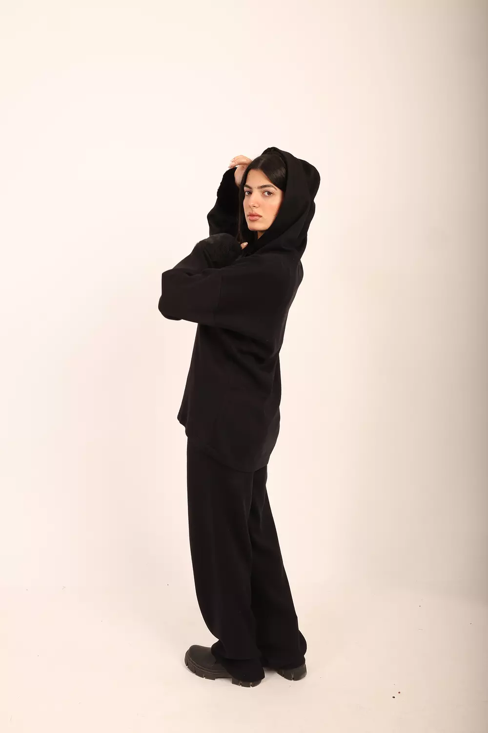 Furline Black Knit Set  1