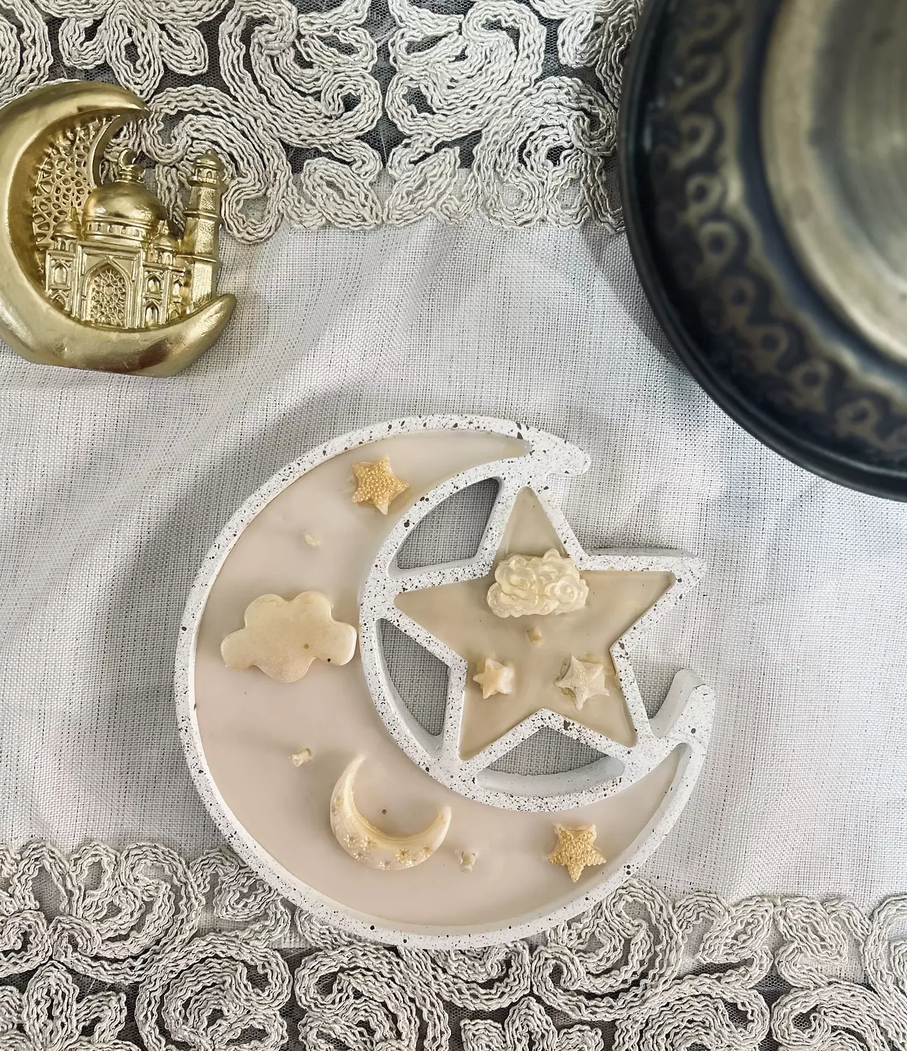 MoonLight Candle   1