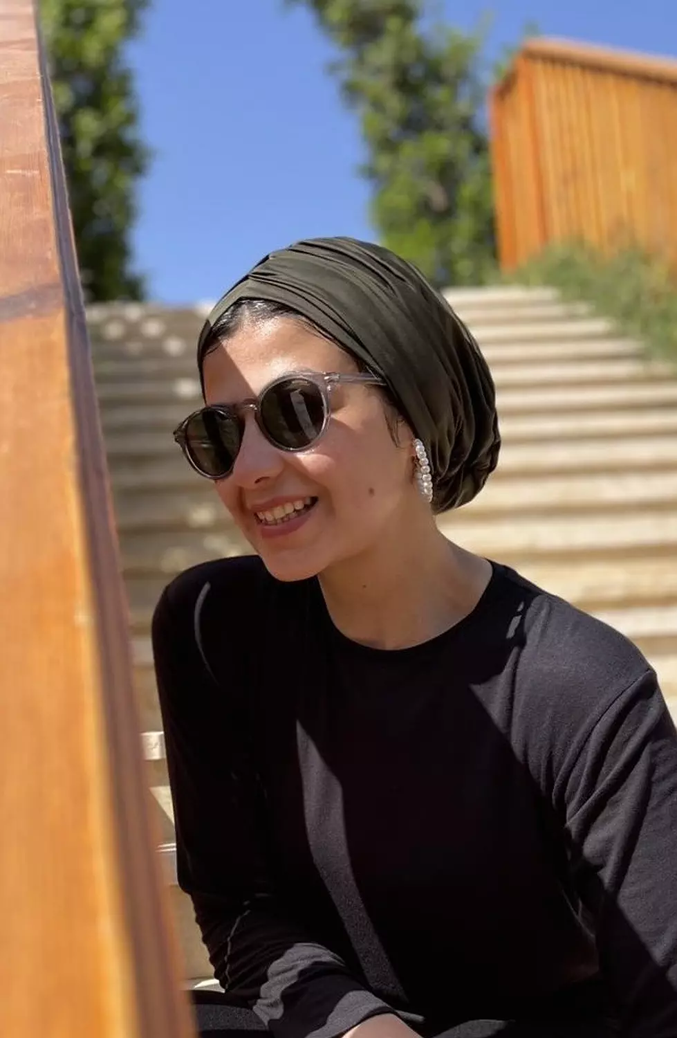 The dark olive turban image