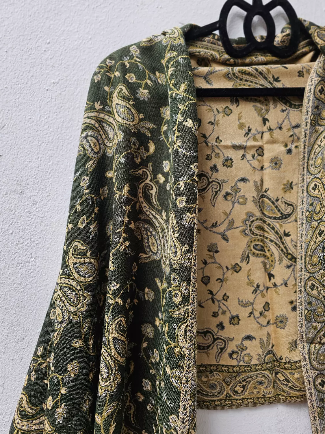 olive green/beige Pashmina hover image