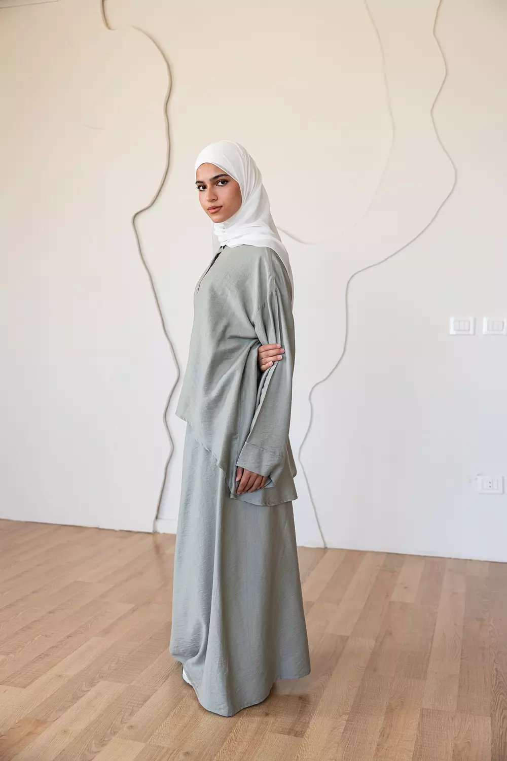 Elegant Demure Set in Mint Green 044 4