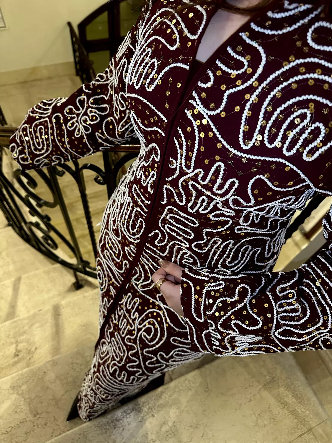 Velvet crimson image