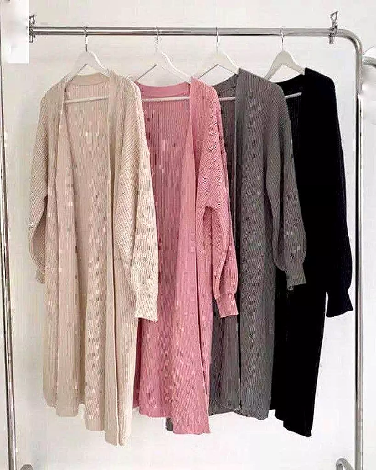 Elegant knitted cardigan 6