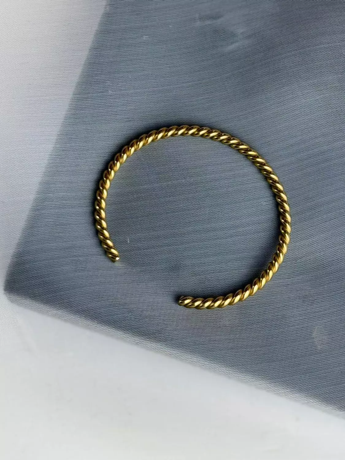 Brom Bangel hover image