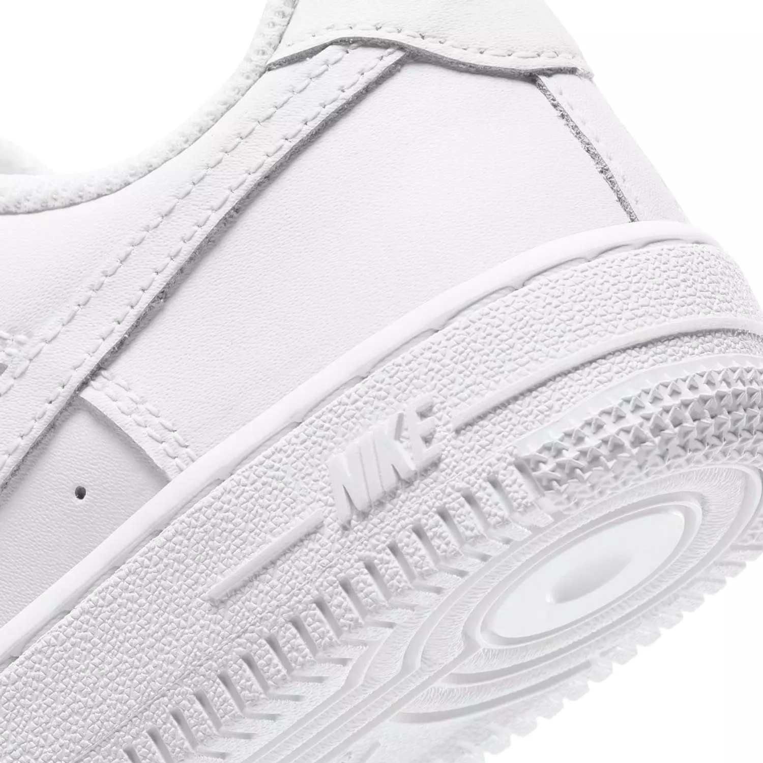 Nike Air Force 1 All White 4
