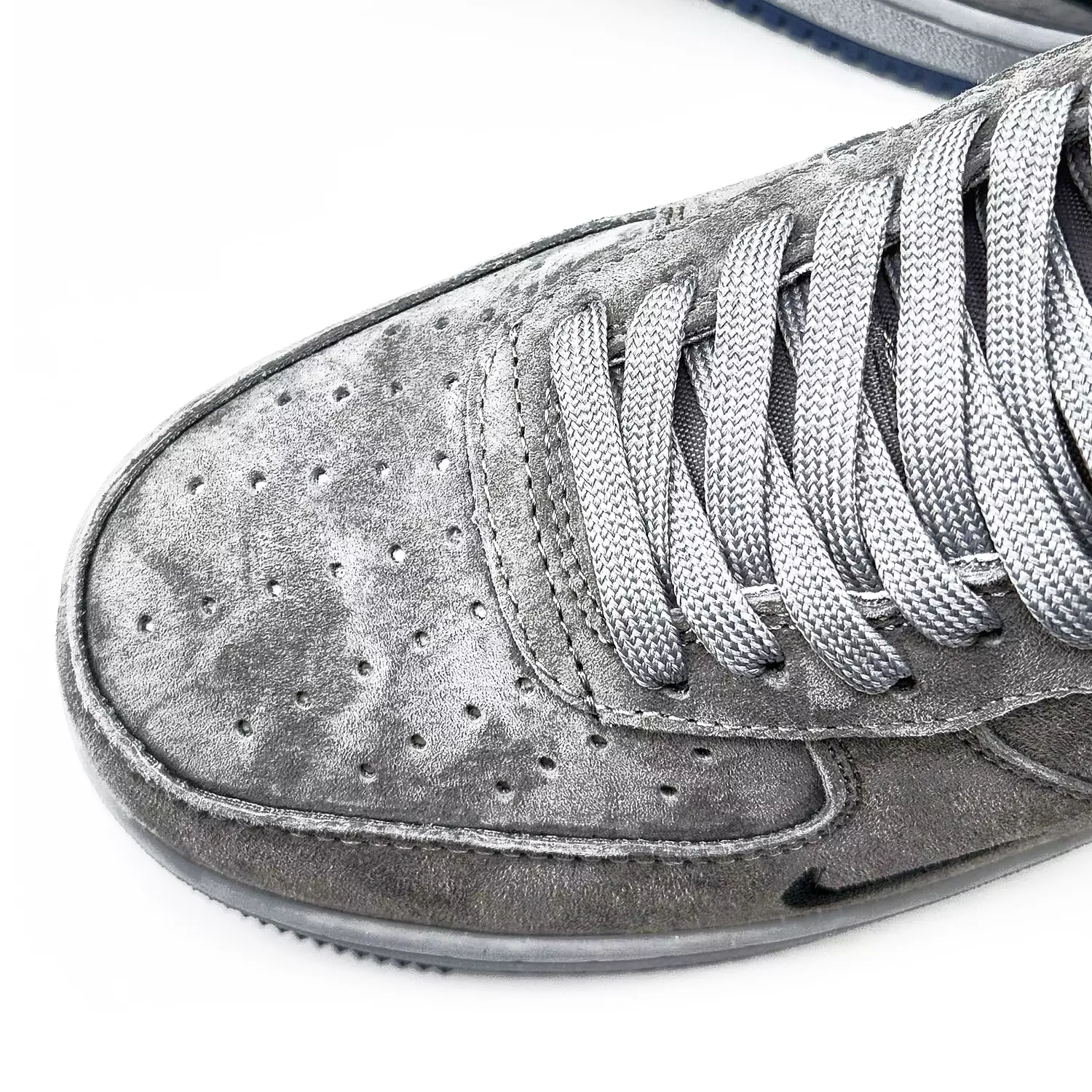 Nike Air Force 1 Low x UNDEFEATED in grey 4