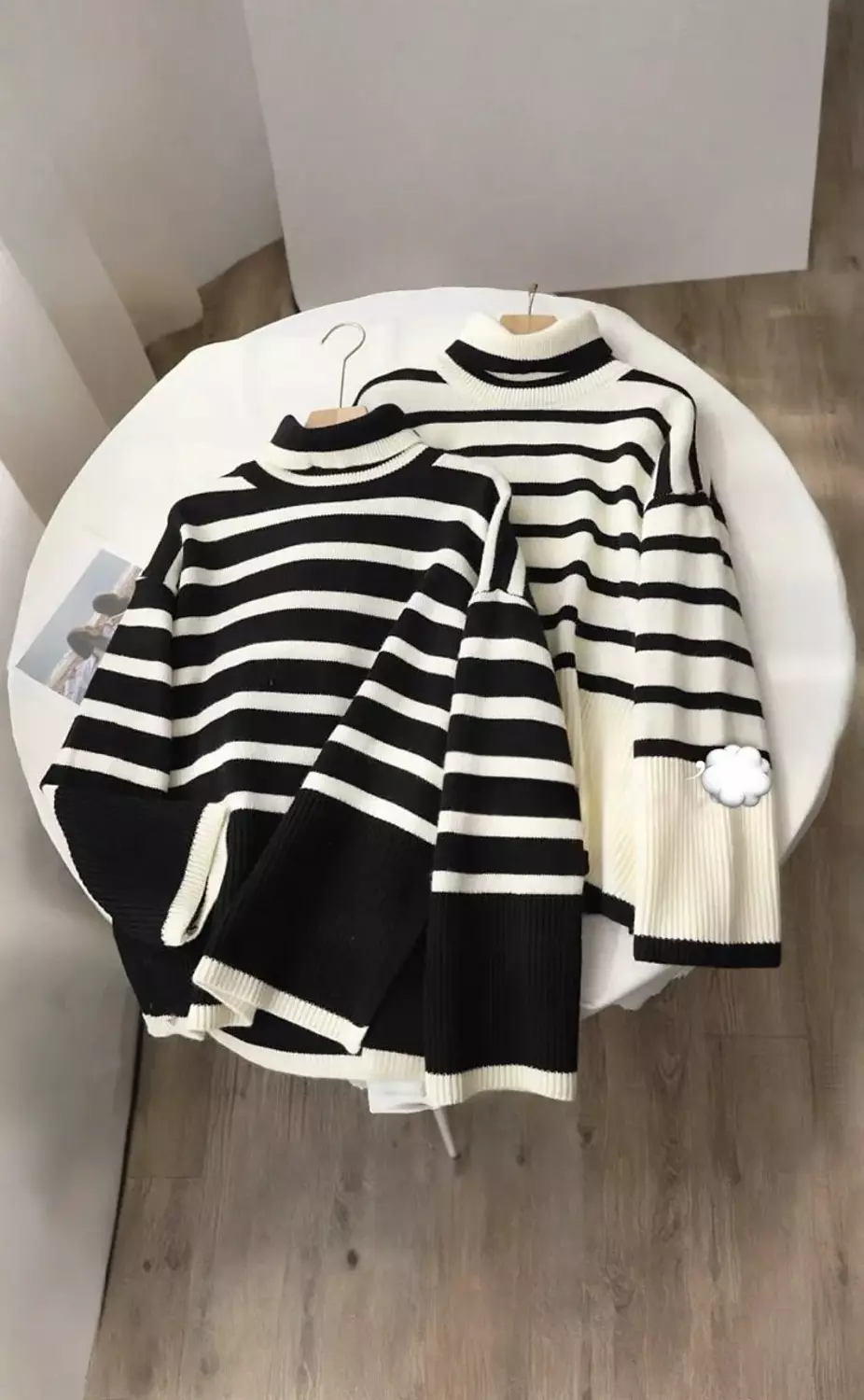 Basic Pullover image
