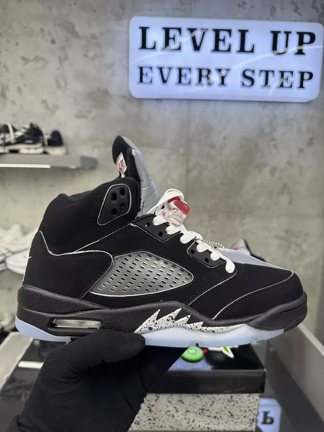 Air Joedan 5 Retro Metalic Black 4