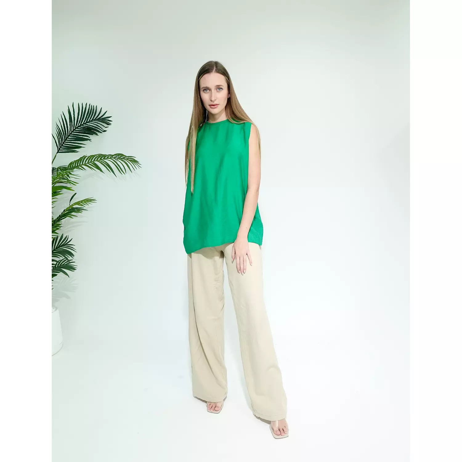 GREEN BASIC TOP 2
