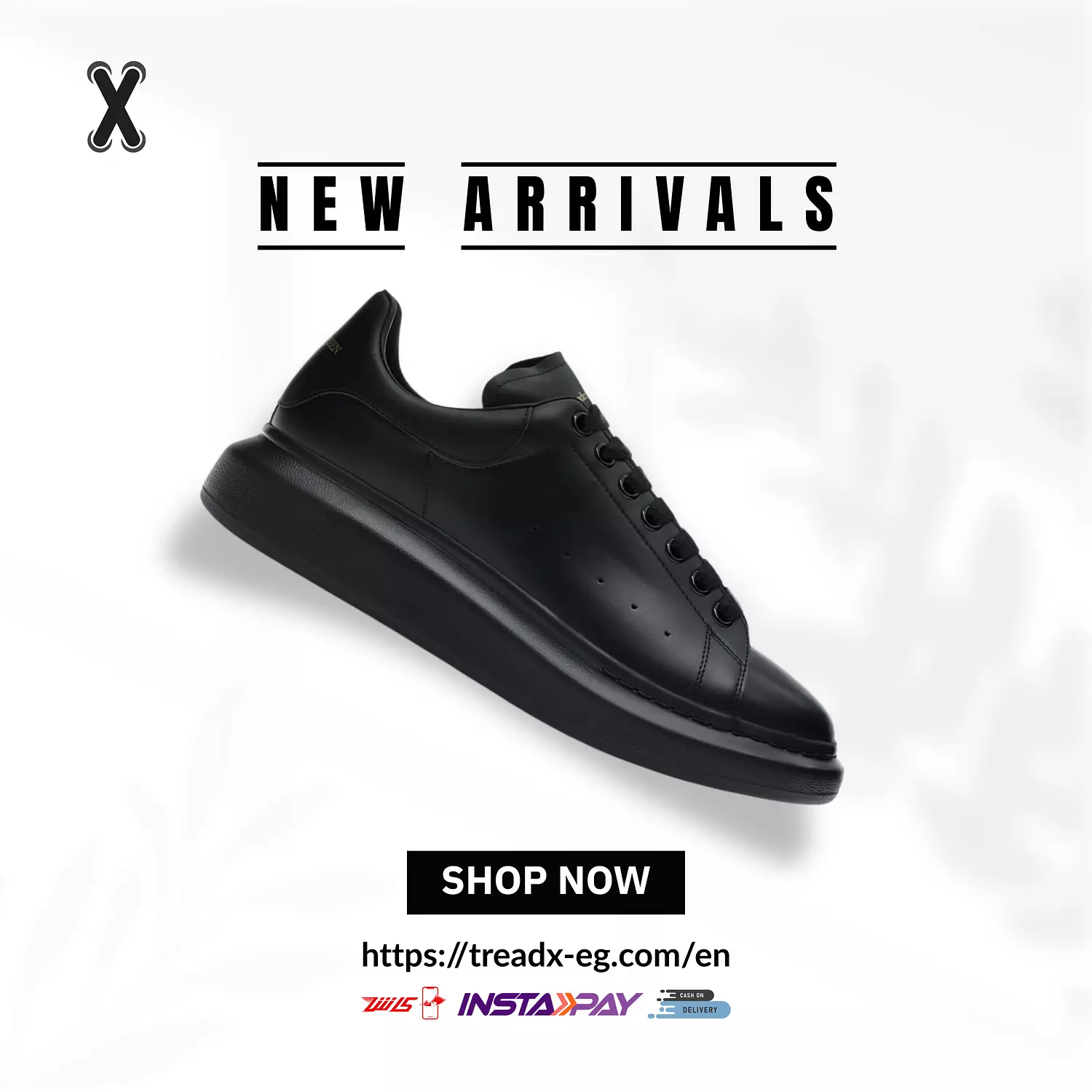 Alexander McQueen Oversized Black White image