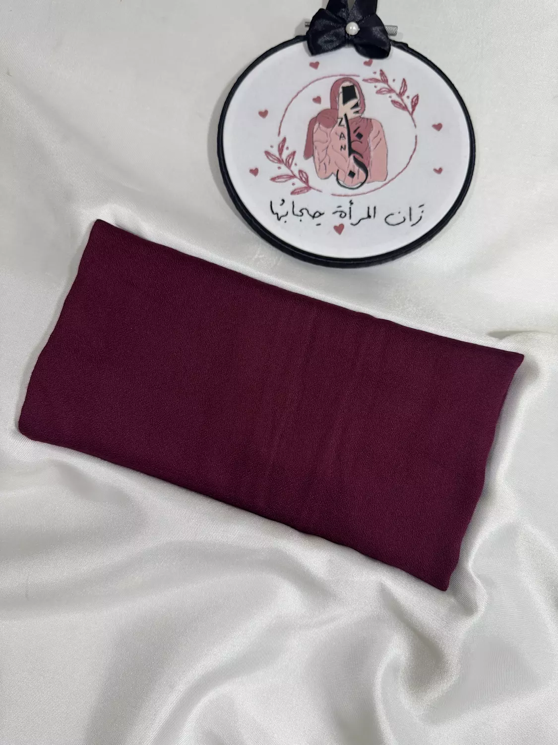 Burgundy  image