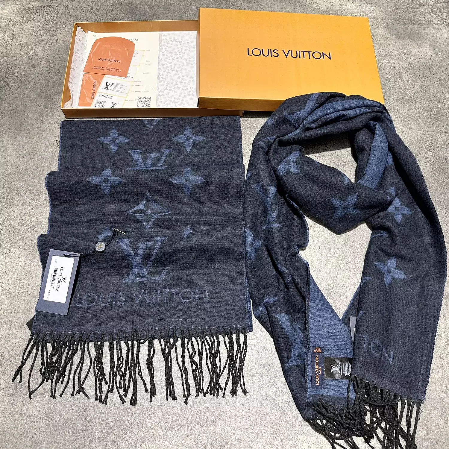 Louis Vuitton Scarf-15233 image