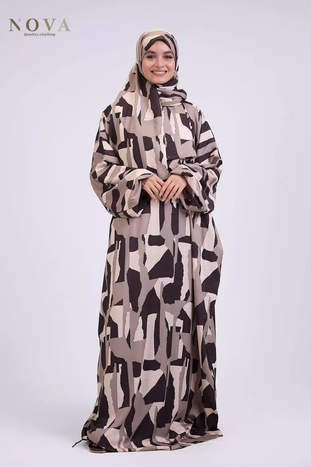 Geometric camouflage soft image