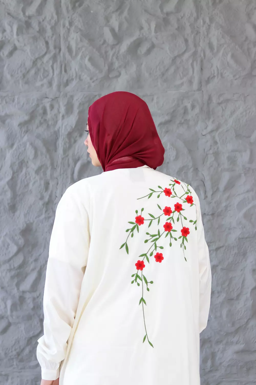 Flurry Embroidered Poplin Cotton Long Shirt in White 7
