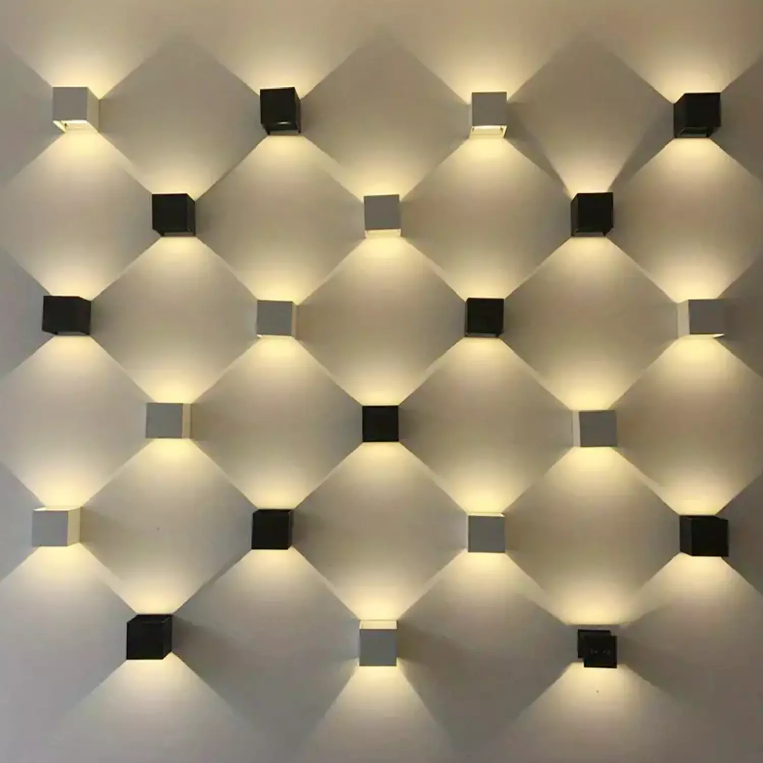 Outdoor Lights image