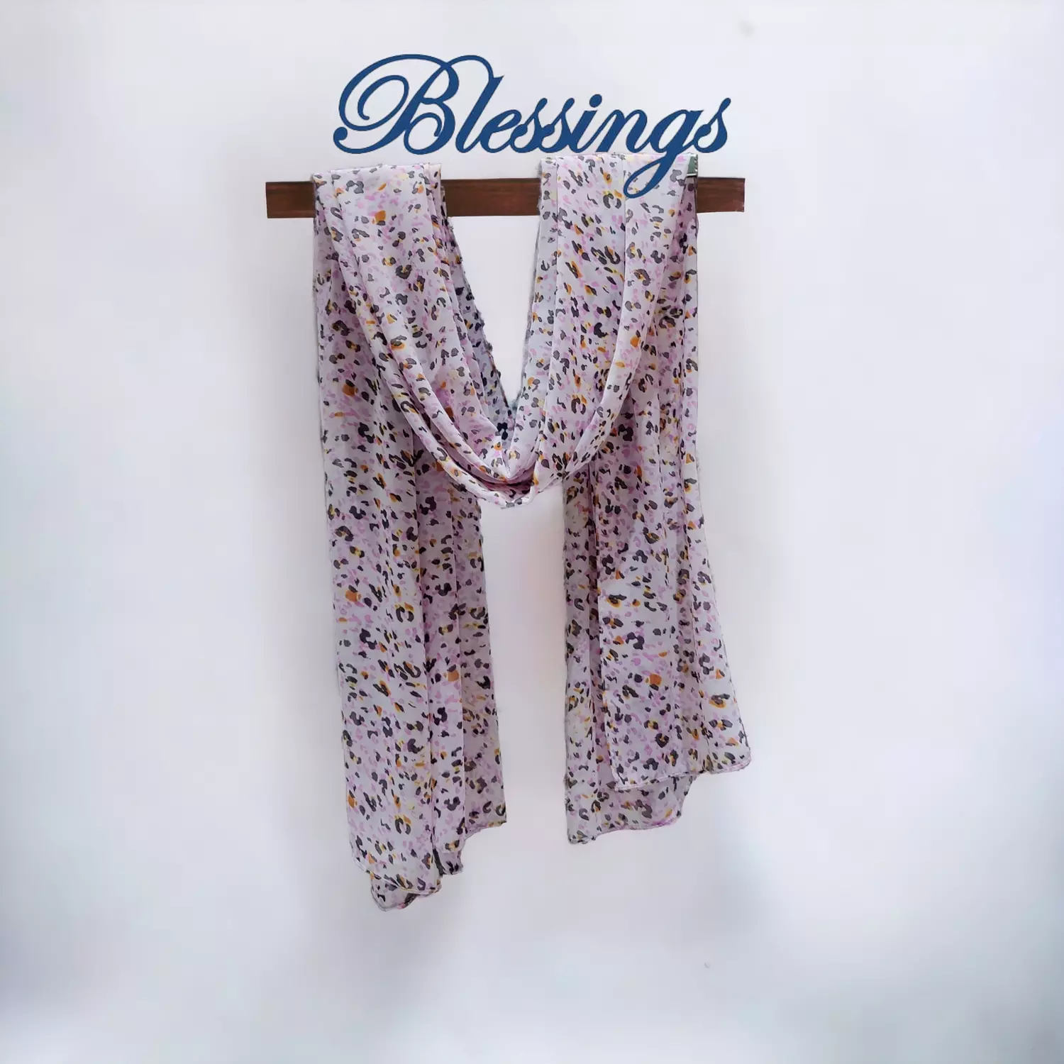 Scarf-Cover-Pink Charm image