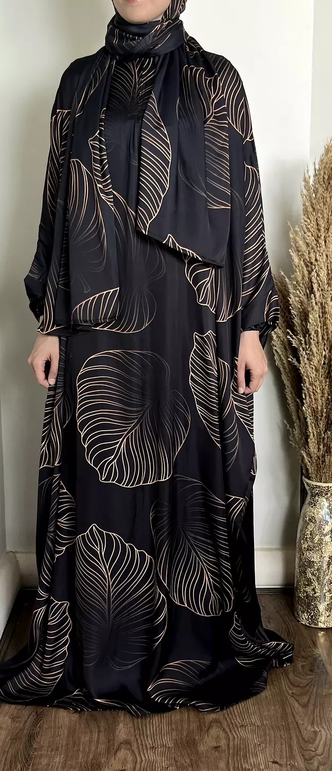 Mira (black) image