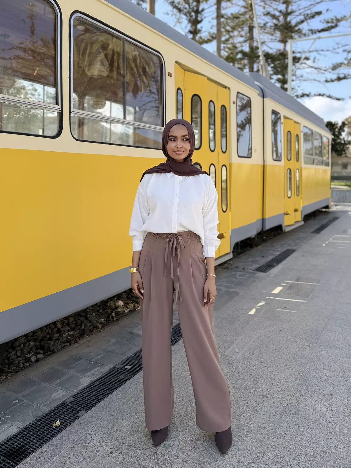 Wide Leg Modest Pants – Elegant Everyday Fit 3