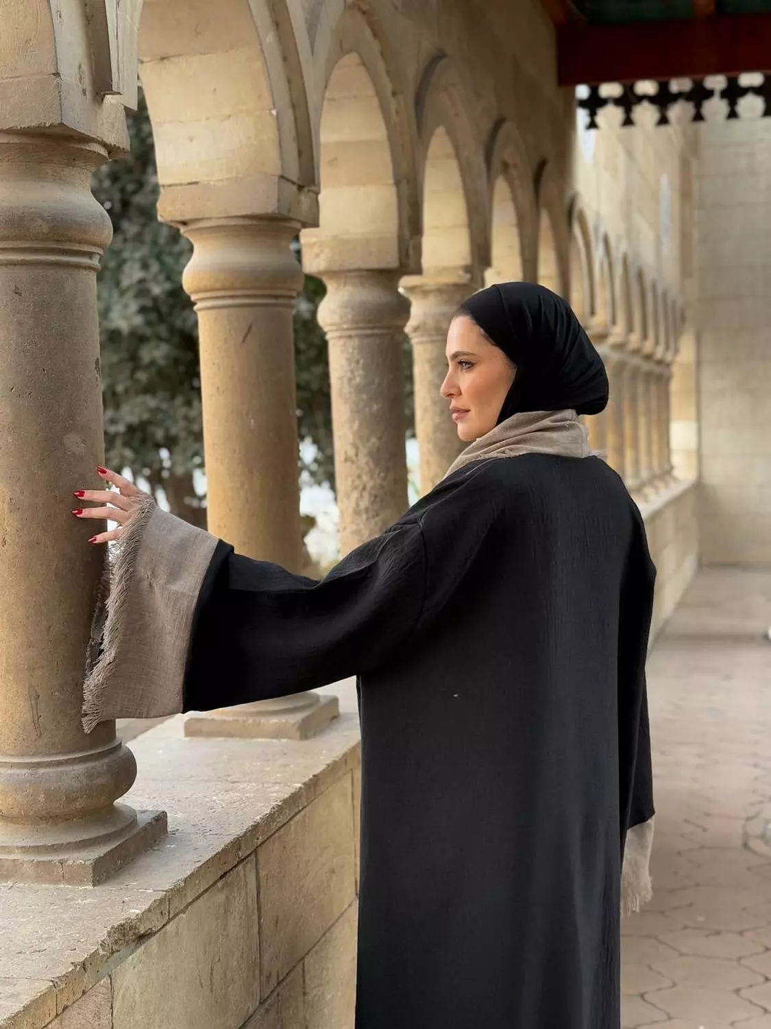 Basic Black Kaftan  5