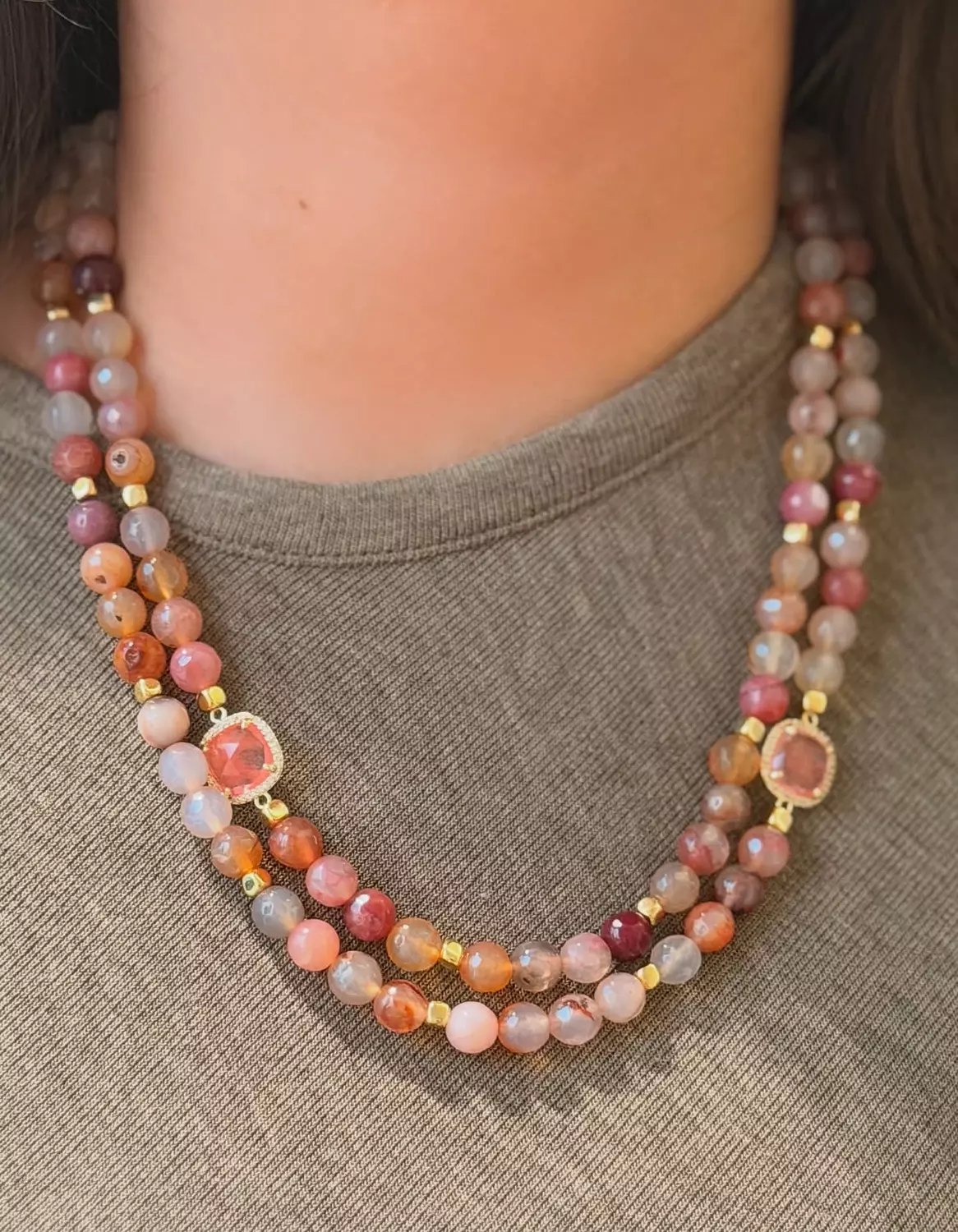 Pinky Rose Agates image