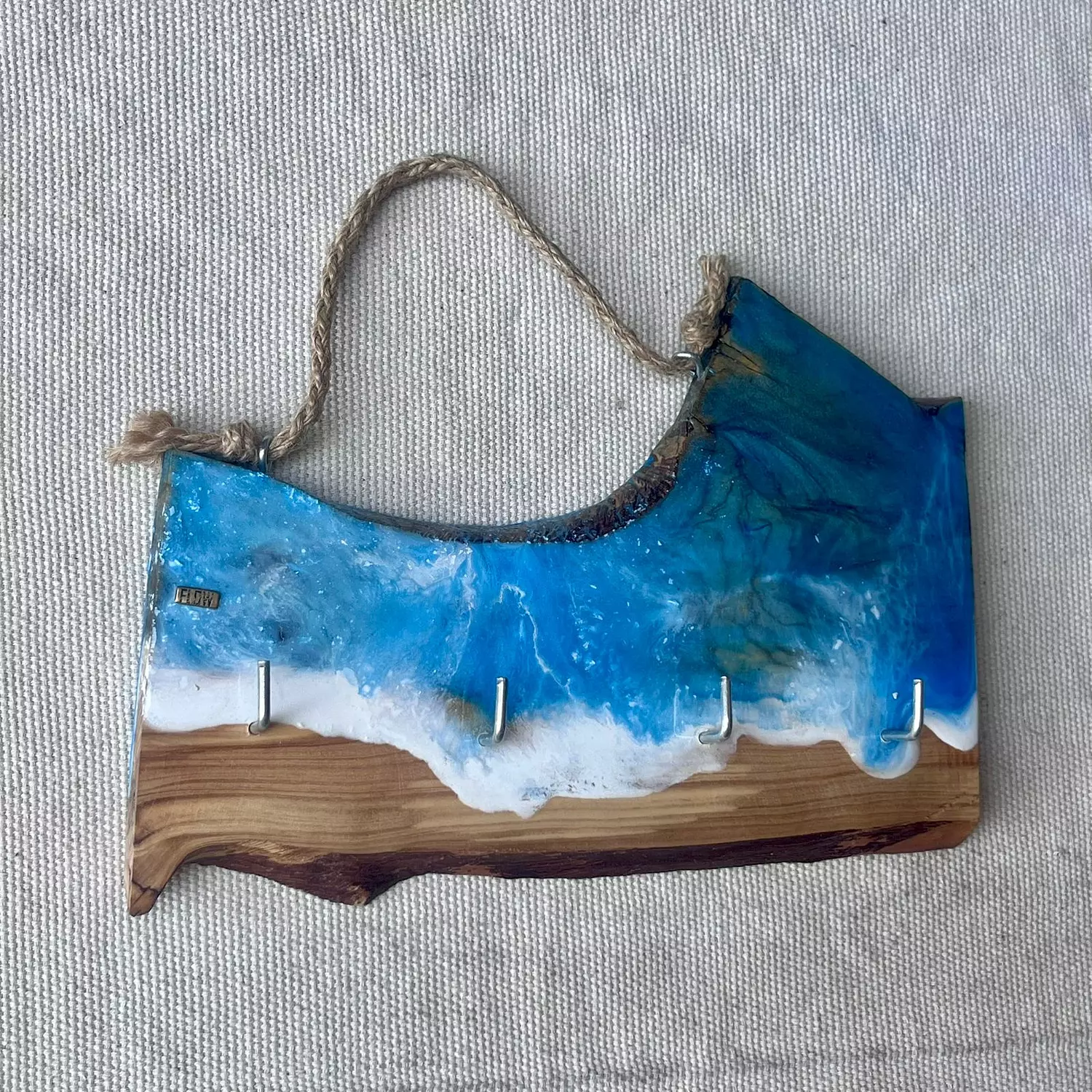 Navy blue/Turquoise Live Edge Key Holder 2