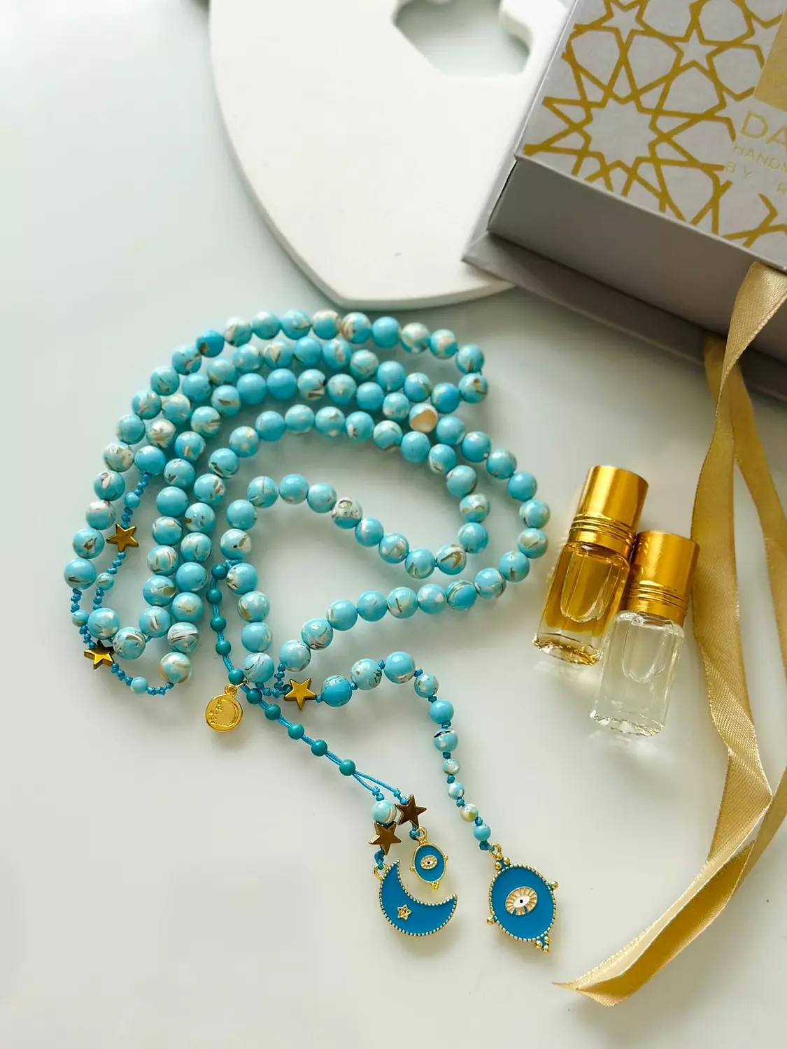 <p style="text-align: start"></p>