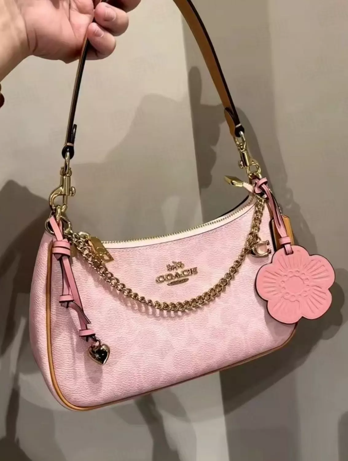 Teri Shoulder Bag In Signature Canvas With Charms 11