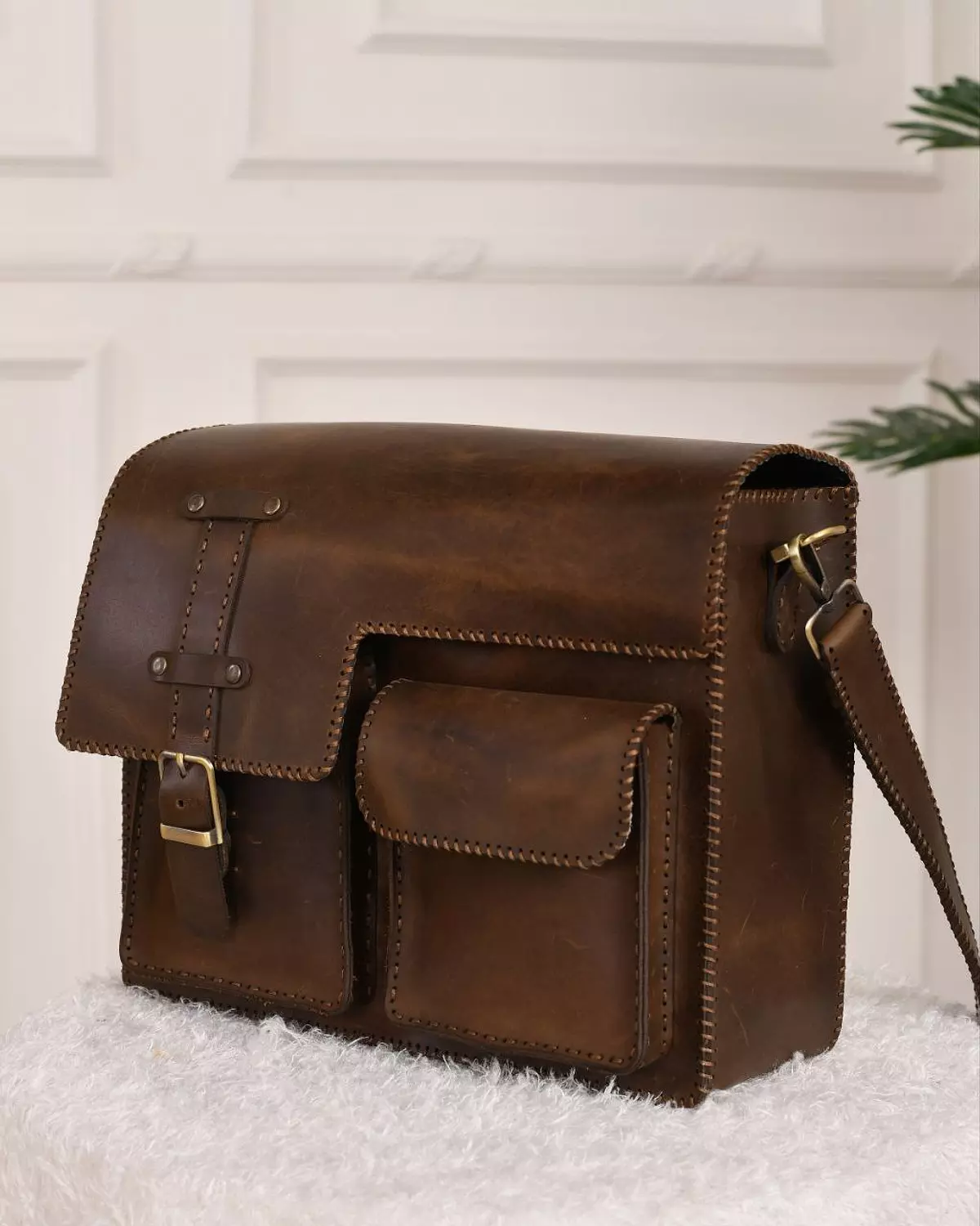 men crossbag hover image
