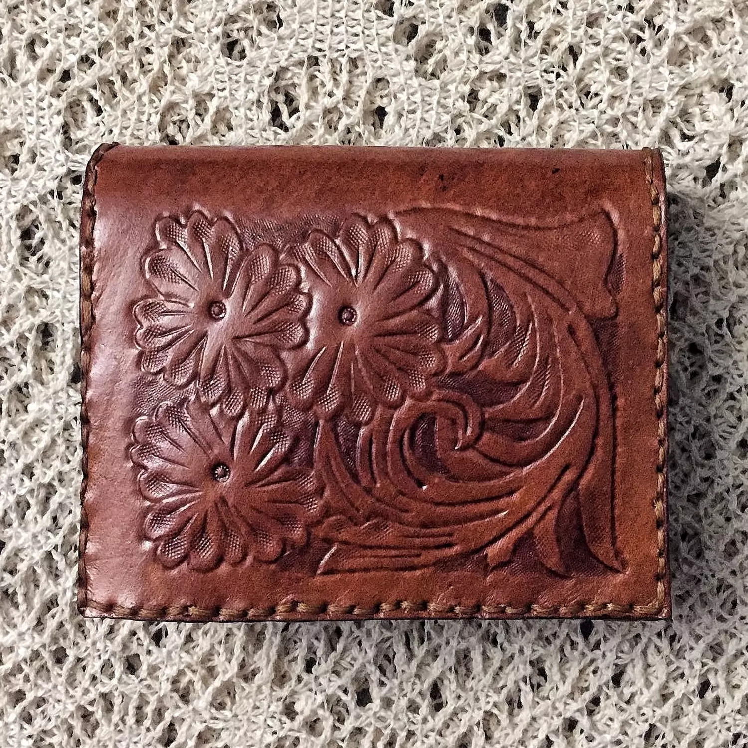 Floral tooled folded leather Wallet  5