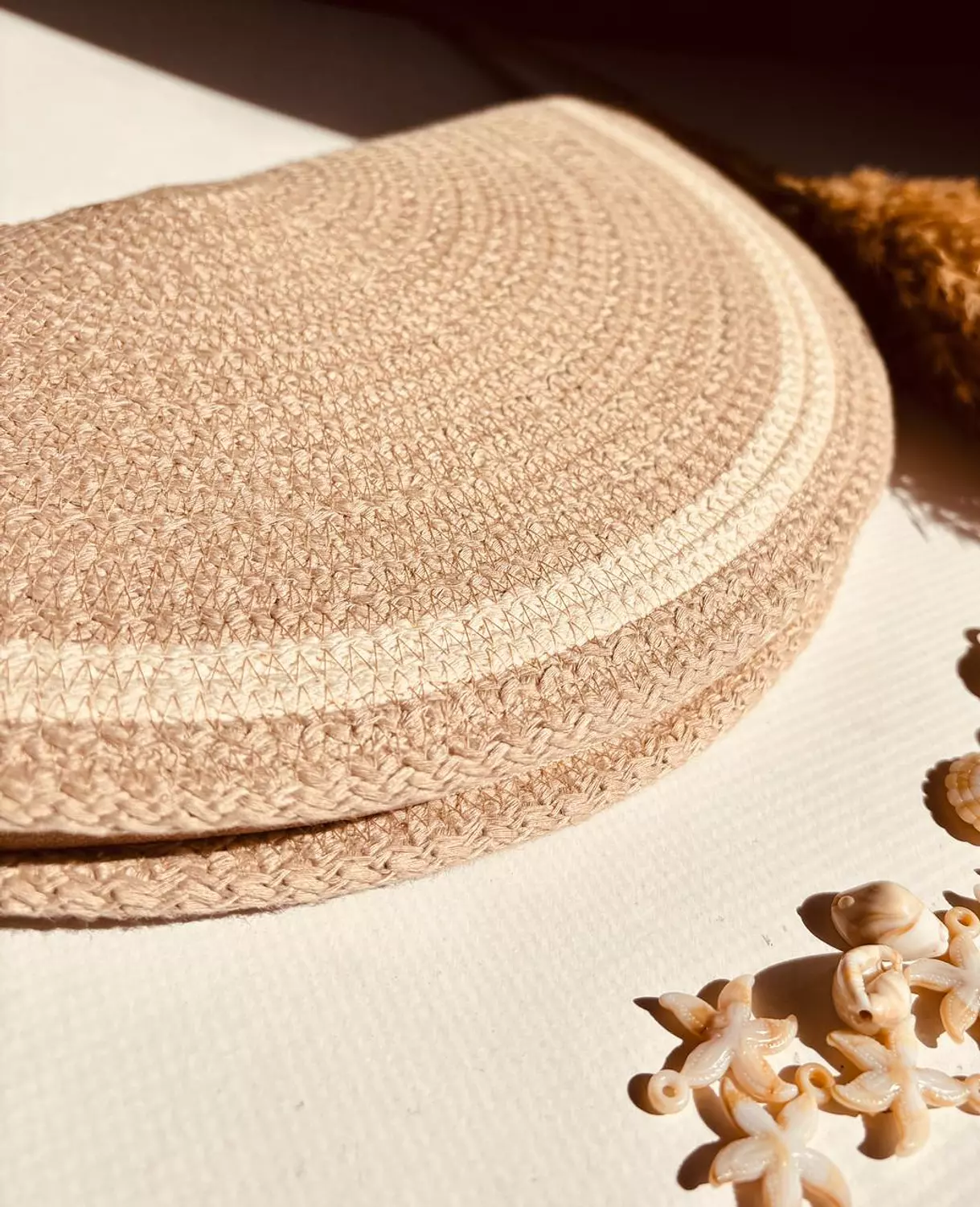 Natural Rope Clutch 1