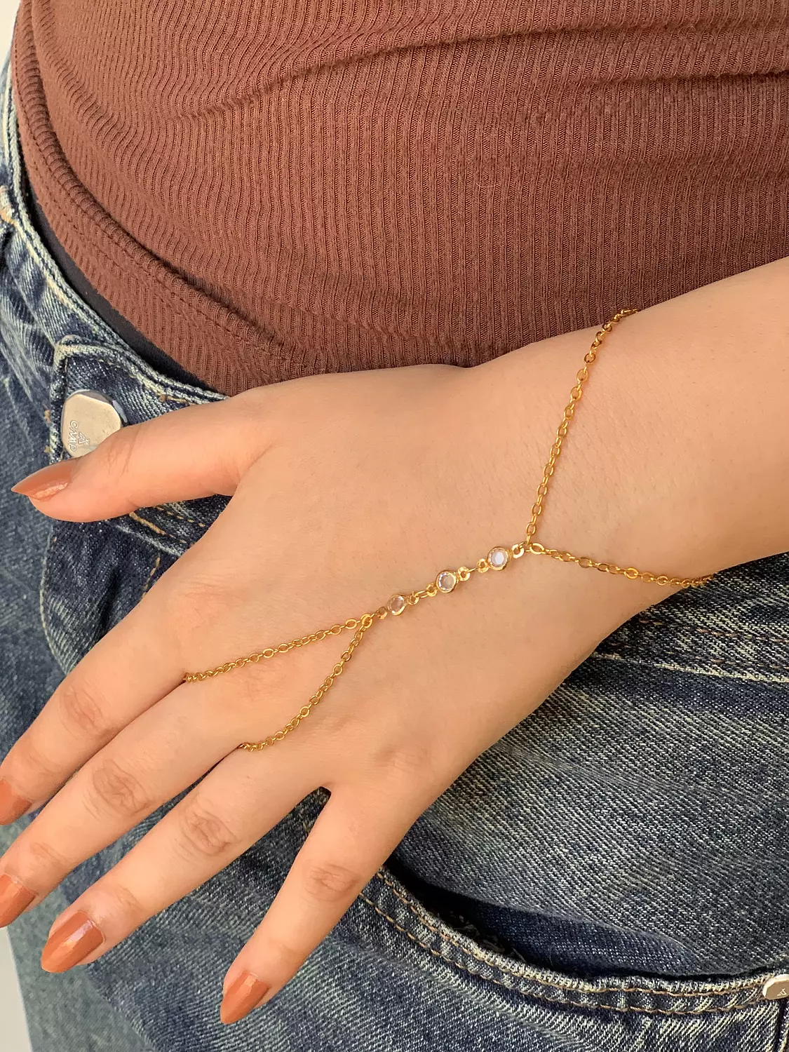 Crystal hand chain 2