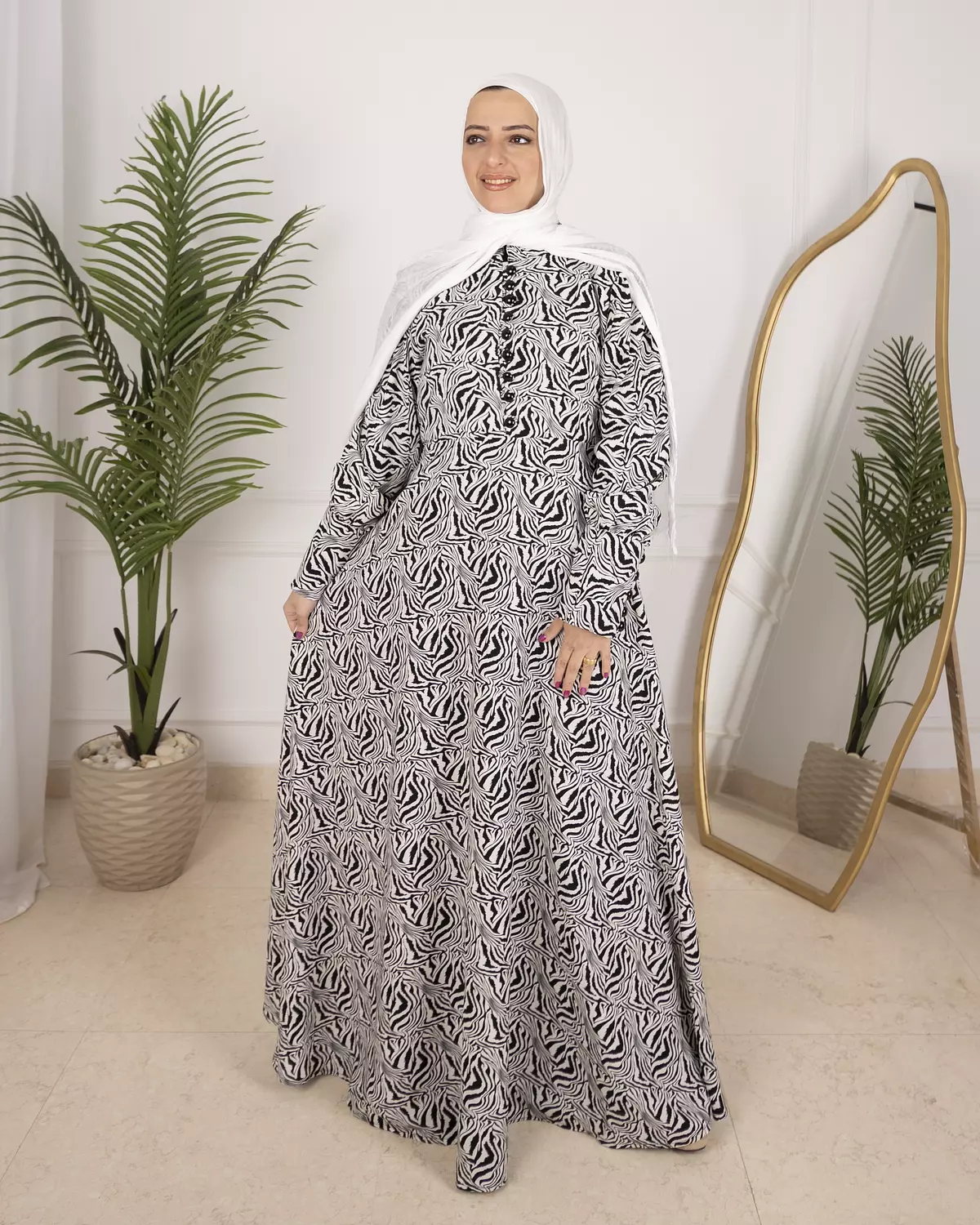 عبايه كريب رويال  (code 3184) hover image
