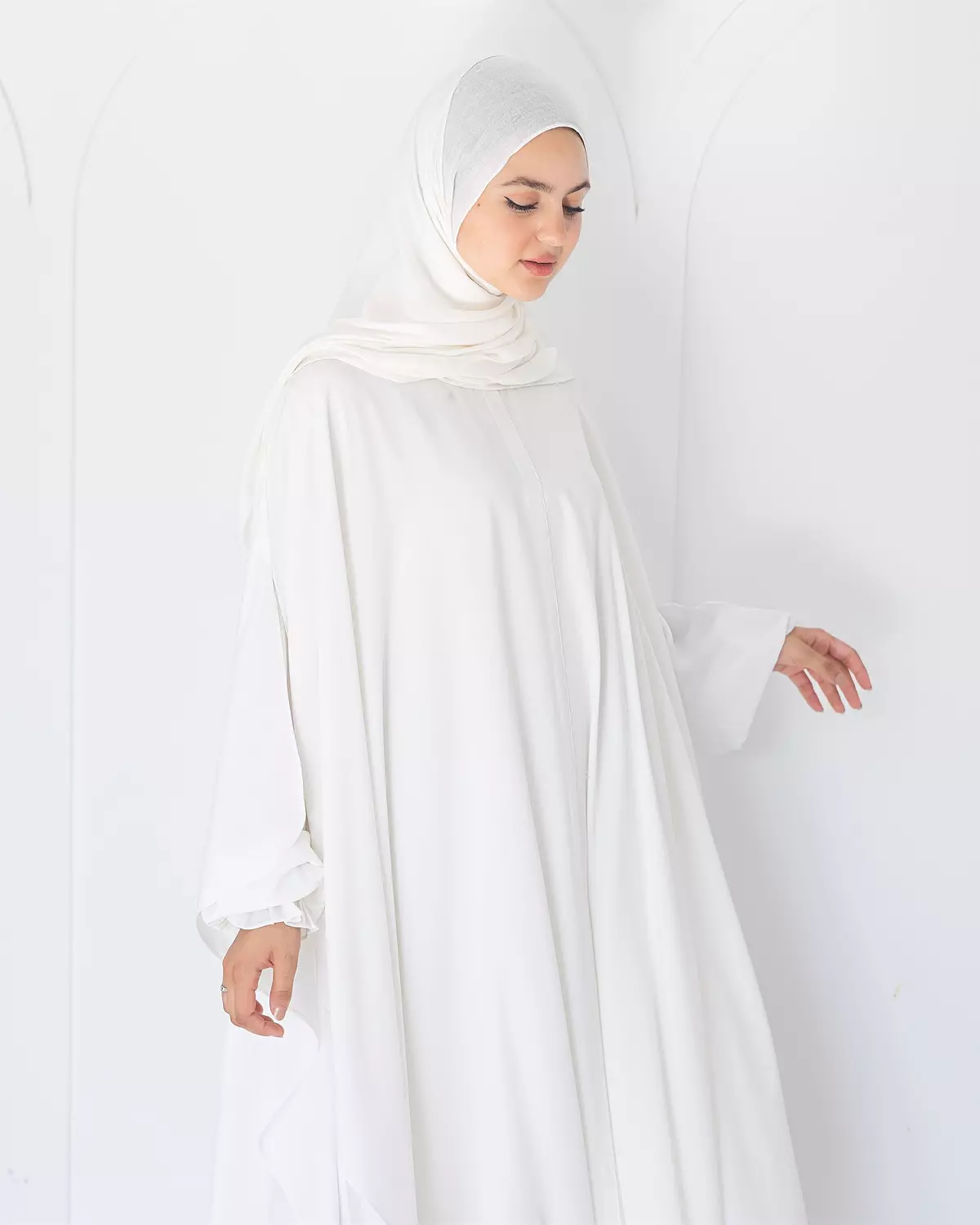 Umrah Abaya hover image