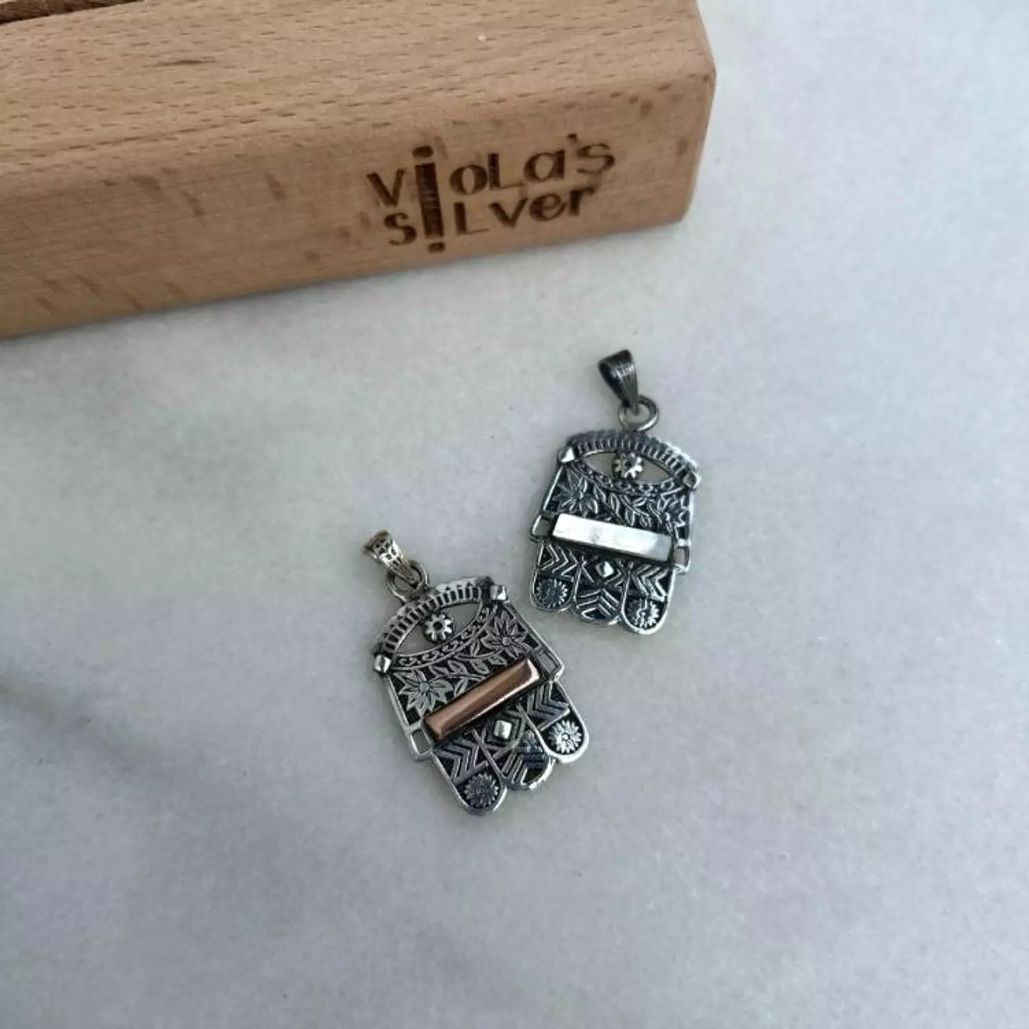 Kaf pendant  image