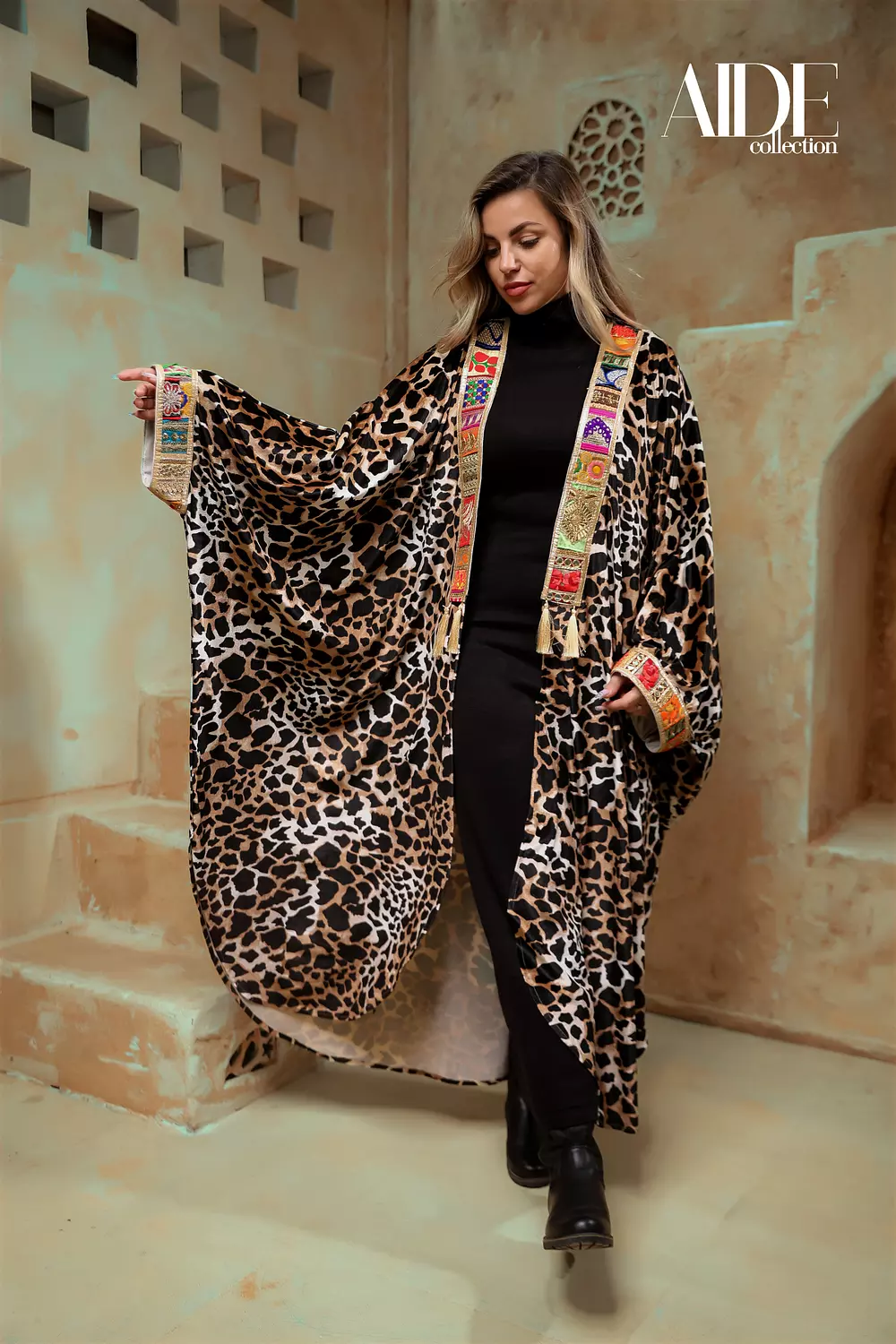 Tiger kaftan image